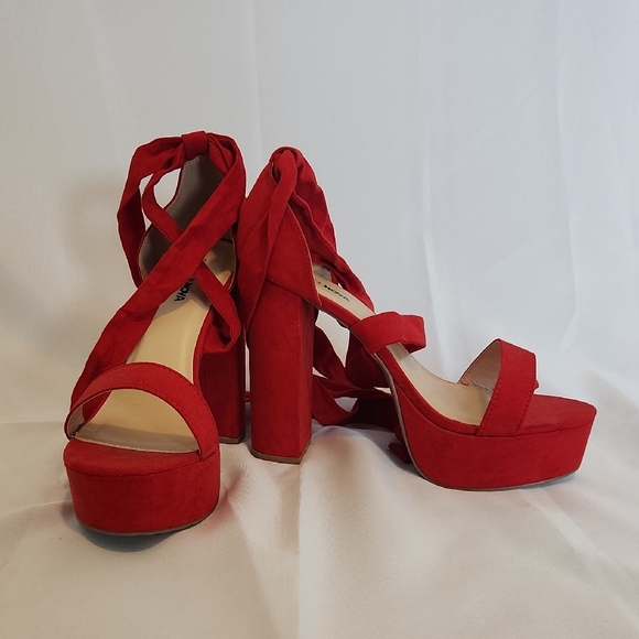 Fashion Nova Bold Red Platform Heels - Picture 4 of 8